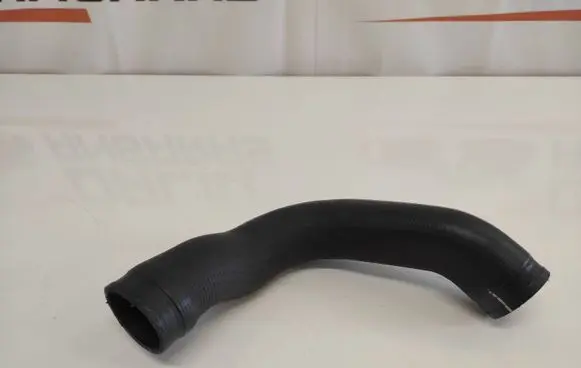 Mercedes-Benz Vito Viano W639 Intercooler hose/pipe A6395281782