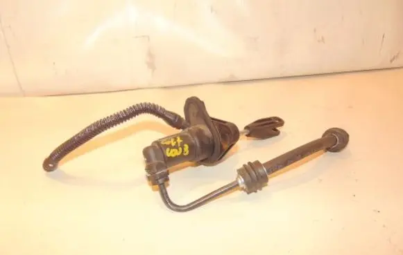 Mitsubishi Colt Clutch master cylinder MR594214 2348A195 2348A196