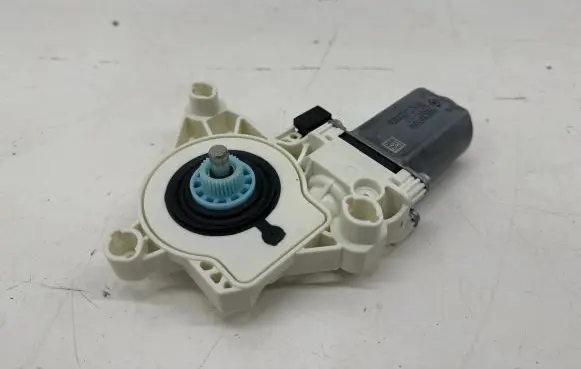 Mercedes-Benz C W206 Rear door window regulator motor A0009065008