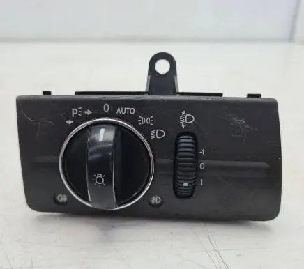 Mercedes-Benz E W211 Light switch 2115450904 04056025