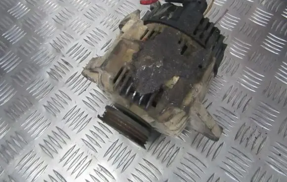 Renault Clio I Generator/alternator