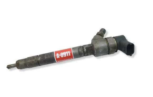 Volvo XC90 Fuel injector 30750283