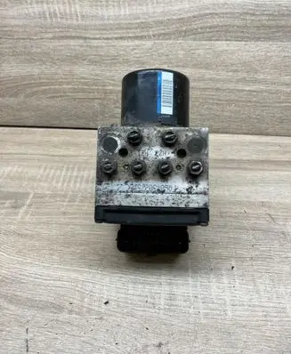 Volkswagen PASSAT B6 ABS Pump 3C0614095P 16027201