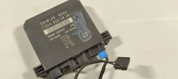 Mercedes-Benz CLK A208 C208 Door control unit/module A2108207826 A2088201426 2088201426