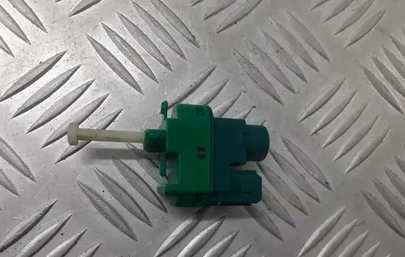 Mazda 2 Brake pedal sensor switch 84B-9C872-AE