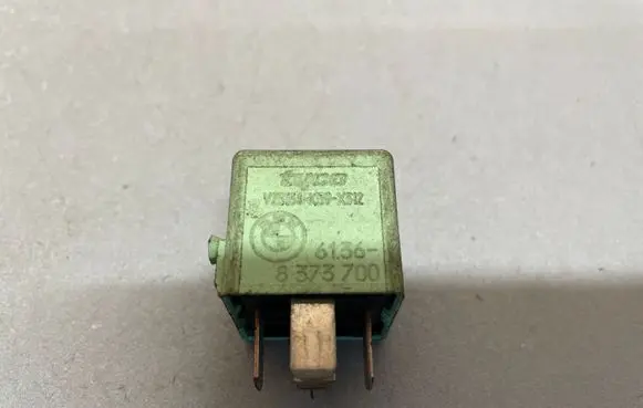 BMW 5 E60 E61 Other relay 61368373700