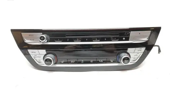 BMW X3 G01 Air conditioning (A/C) switch 7951986 11419110 18B215PP0619