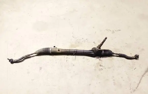 Toyota Auris 150 Steering rack 6Y147177