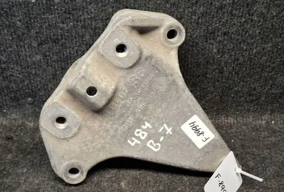Volkswagen PASSAT B7 USA Gearbox mounting bracket 1K0199117BB
