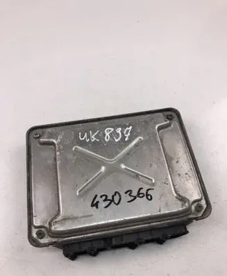 Renault Trafic II (X83) Engine control unit/module 8201107228