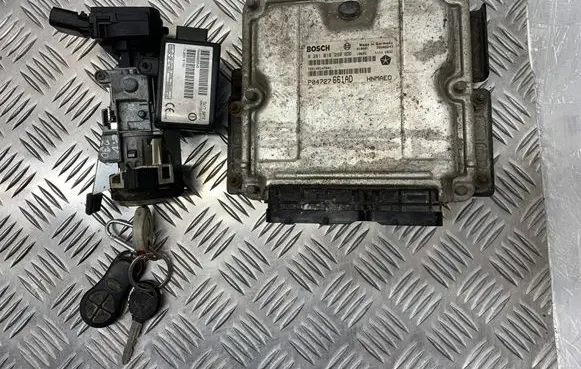 Chrysler Voyager Engine ECU kit and lock set P04727661AD 28SA5843 0281010290