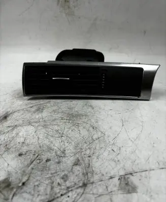 Audi A6 S6 C6 4F Dashboard side air vent grill/cover trim 4F1820901C