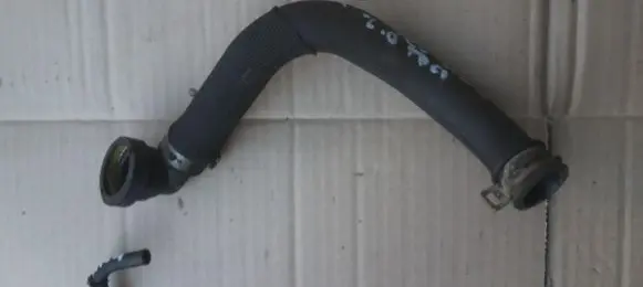 Ford Mondeo MK IV Engine coolant pipe/hose