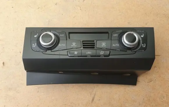 Audi A5 Sportback 8TA Climate control unit 8K1820043BC