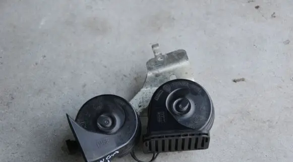 Ford Kuga II Horn signal MIP7275