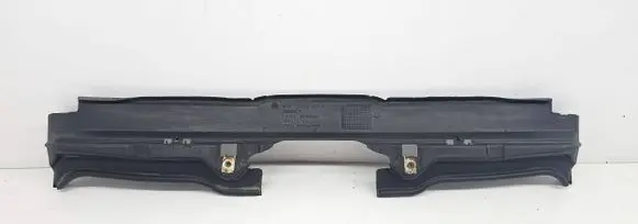 BMW 7 E65 E66 Radiator trim 7011217 10519311