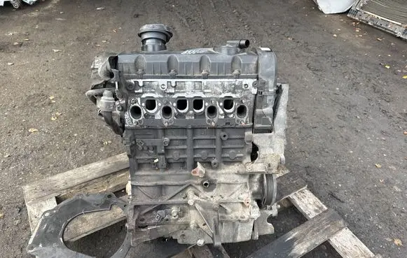 Volkswagen Sharan Engine AUY