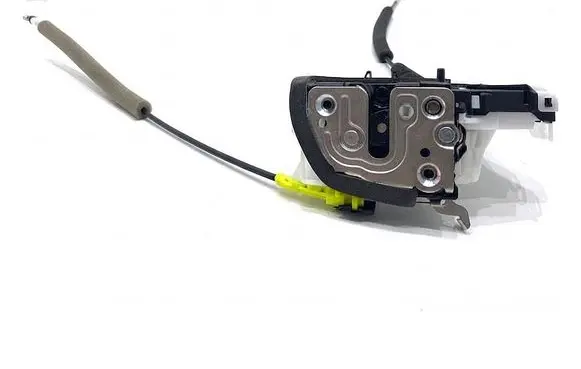 Nissan Juke II F16 Rear door lock