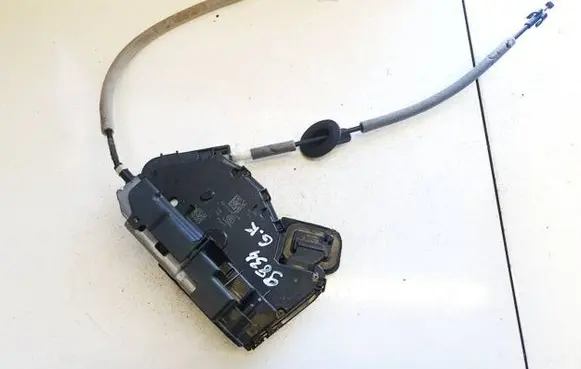 Cupra Born Rear door lock a046465 a5p-5ta839015p