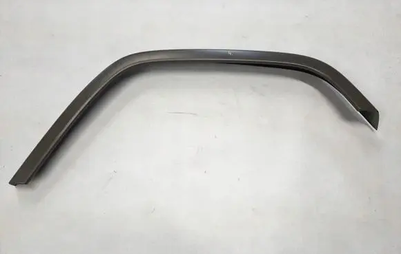 Mercedes-Benz G W463 2nd Gen Fender trim (molding) A4638820400