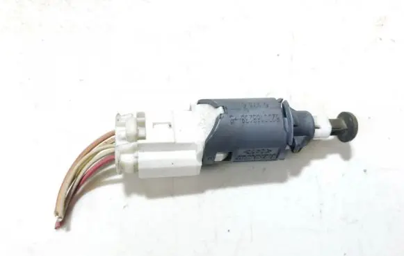 Clutch pedal sensor