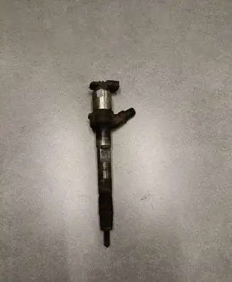 Mitsubishi Outlander Fuel injector 1465A353 01N02884