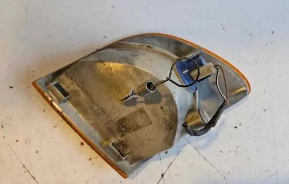 Mercedes-Benz Vito Viano W638 Front indicator light 6R01489