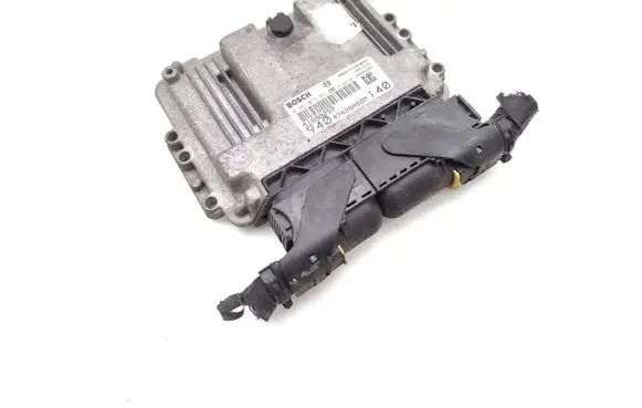 Alfa Romeo Giulietta Engine control unit/module 51899257 0281015951 474280SBM