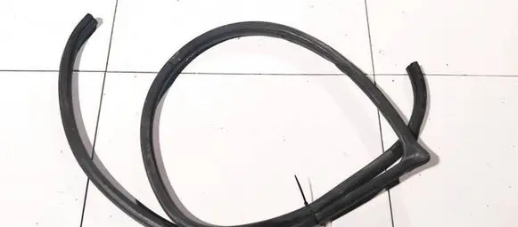 Mazda 6 Rubber seal front coupe door 