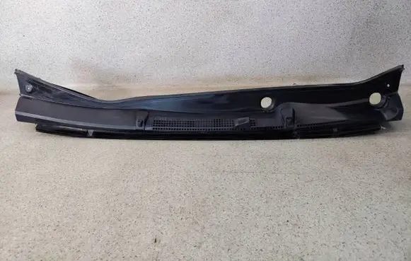 Subaru XV II Wiper trim C1501012663 C15010126