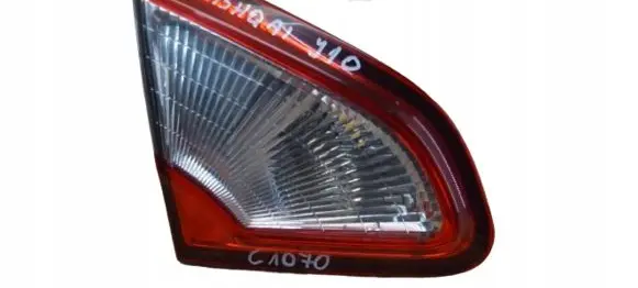 Nissan Qashqai Tailgate rear/tail lights 26555BR01A