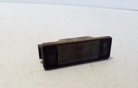 Nissan Pathfinder R51 Number plate light