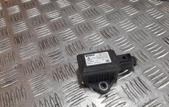 Audi A4 S4 B6 8E 8H ESP acceleration yaw rate sensor 8E0907637A