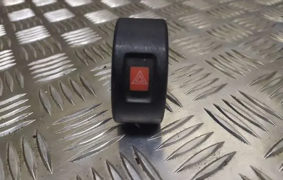 Opel Astra G Hazard light switch 09131728 09138059