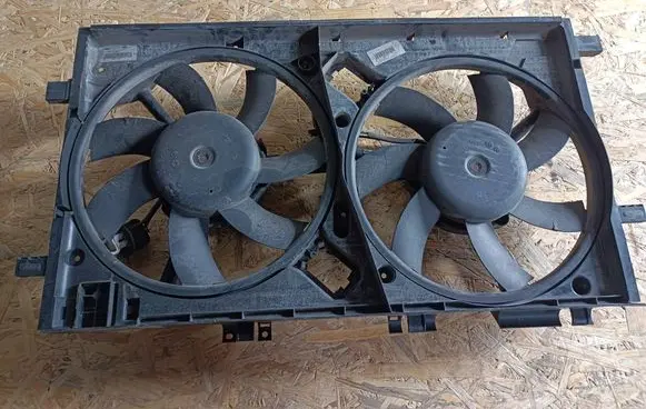 Opel Insignia A Fan set 13220116 P8657004