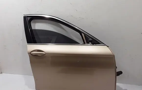 BMW 5 F10 F11 Door (2 Door Coupe) 7206108