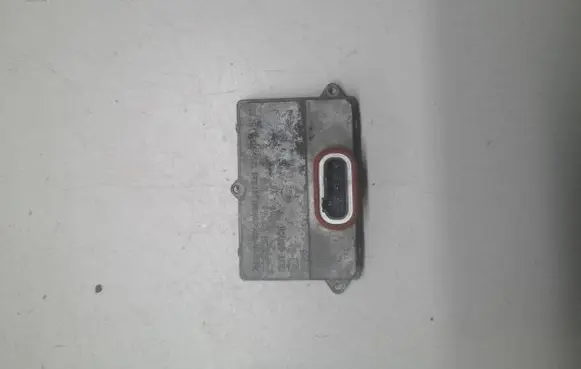 Mercedes-Benz CLS C219 Headlight ballast module Xenon 5DV00829000 1100VDC85VA0 25280101387159