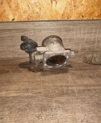 KIA Sorento Engine shut-off valve 3510027XXX