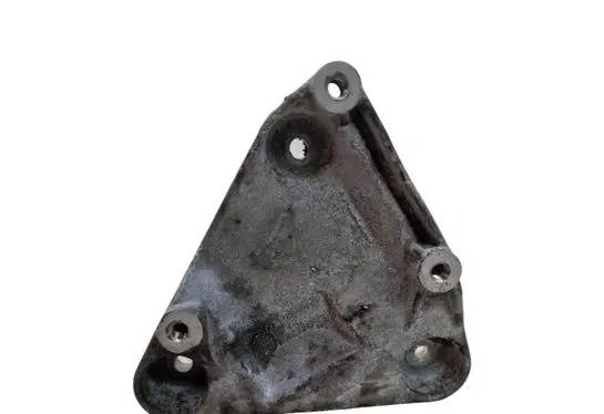 Buick Encore I Engine mounting bracket 55577637