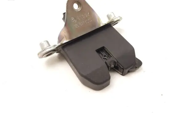 Skoda Octavia Mk2 (1Z) Tailgate/trunk/boot lock/catch/latch 1Z5827501D