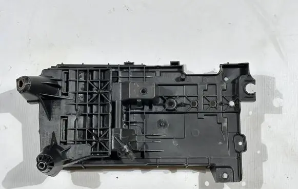Lincoln Continental Battery bracket DG93-10663 FT4B-10723-BB
