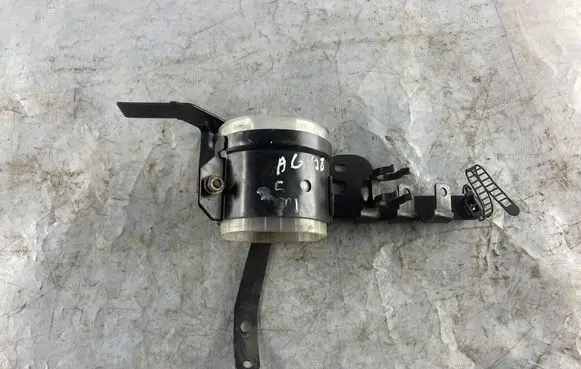 Audi A6 S6 C5 4B Fuel filter bracket/mount holder 4B0201987 4B0201987A