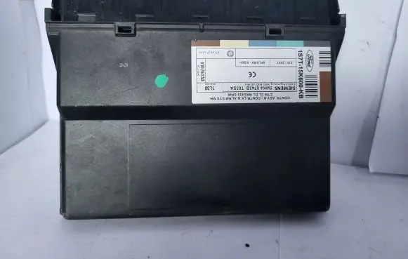 Ford Mondeo Mk III Comfort/convenience module 1S7T15K600KB 5WK48743B