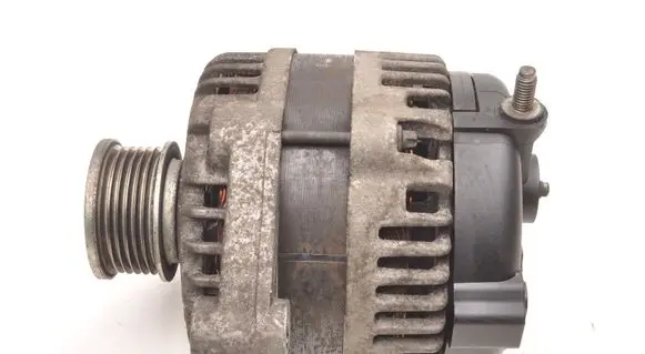 Opel Antara Generator/alternator 13580078
