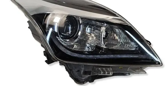 Suzuki Baleno IV Headlight/headlamp 