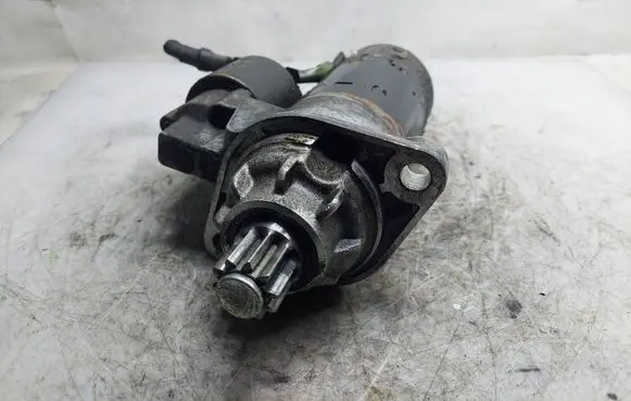 Volkswagen Sharan Starter motor 1005831338