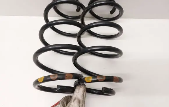 Mercedes-Benz CLA C117 X117 W117 Rear coil spring 