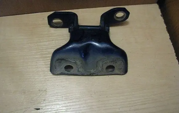 KIA Ceed Rear door upper hinge 793102E000