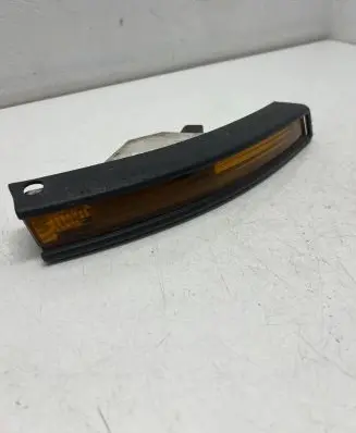 Volkswagen PASSAT B6 Front bumper turn signal 3C0953042F