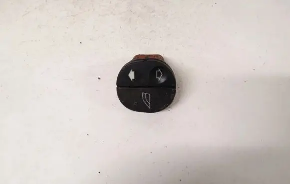 Ford Fiesta Electric window control switch 488031 42936